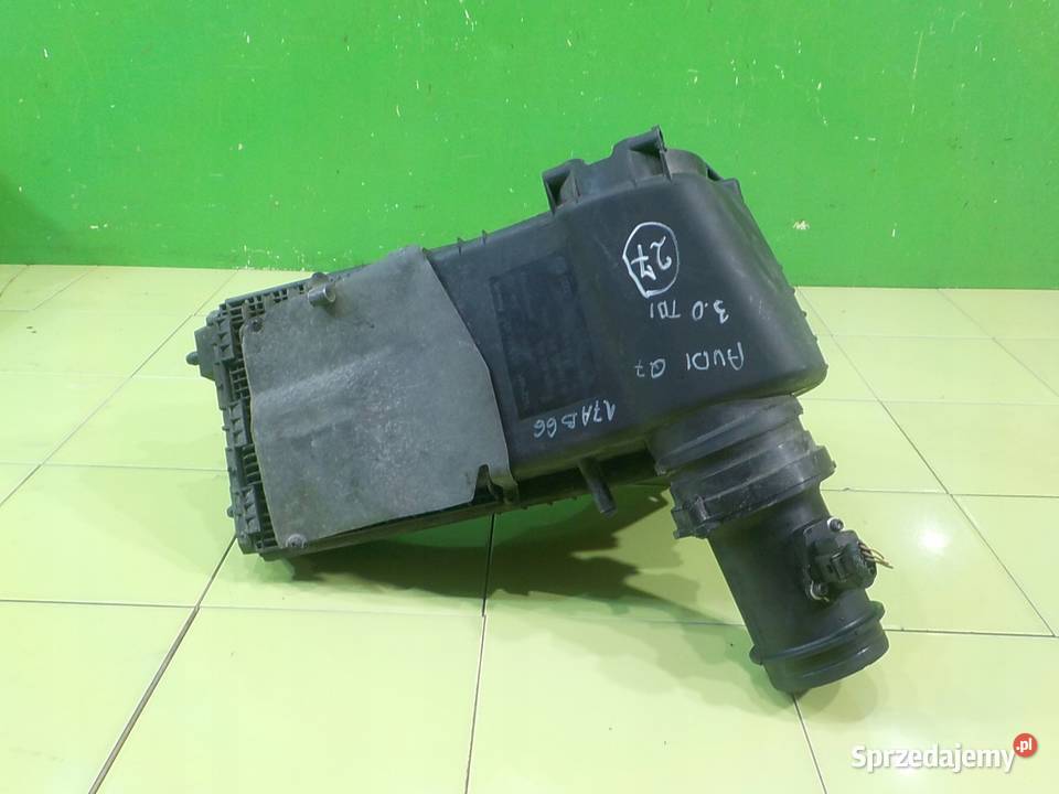 AUDI Q7 4L SLINE 30 TDI 06r 5D obudowa filtra Suków