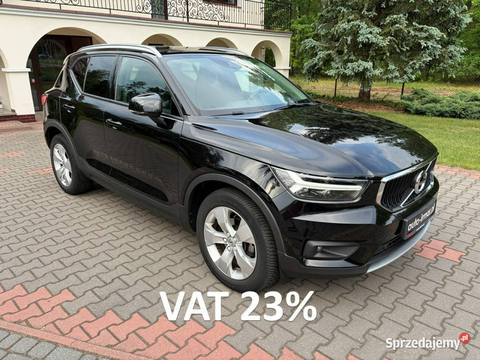 Volvo XC 40 Podgrzewane fotele i kierownica Hak lakier metallic Lipówki