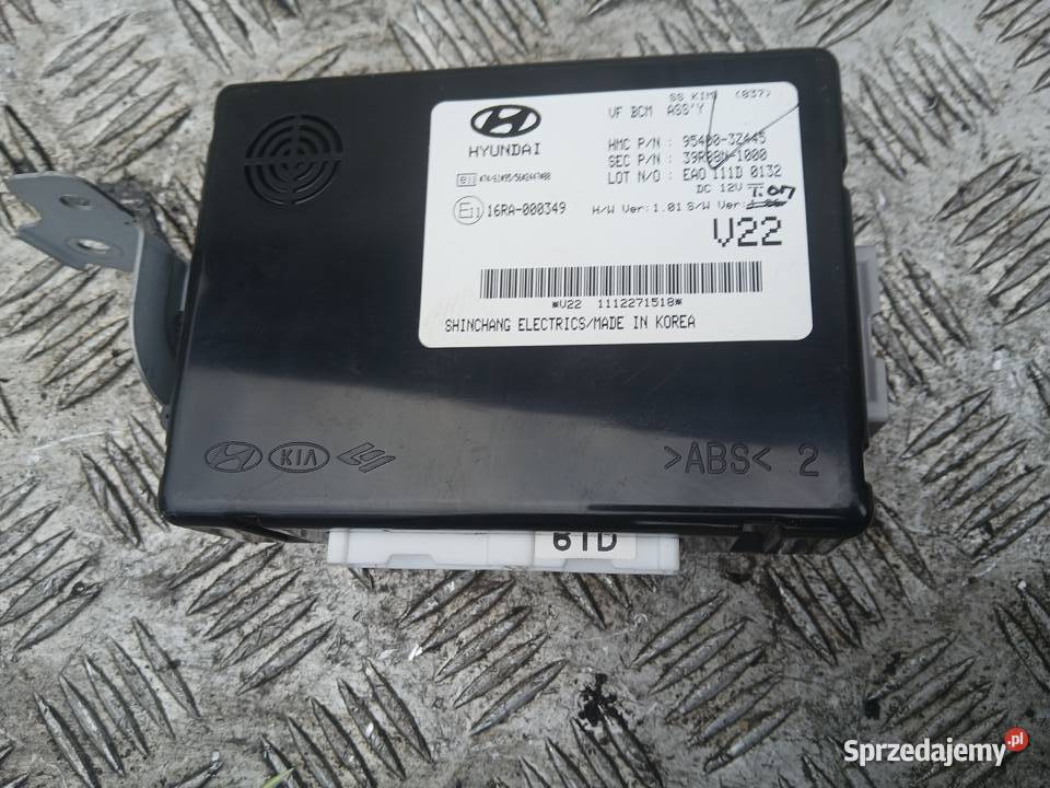 Moduł sterownik BCM 954003Z445 Hyundai i40 osobowe Wyposażenie elektryczne Radłów