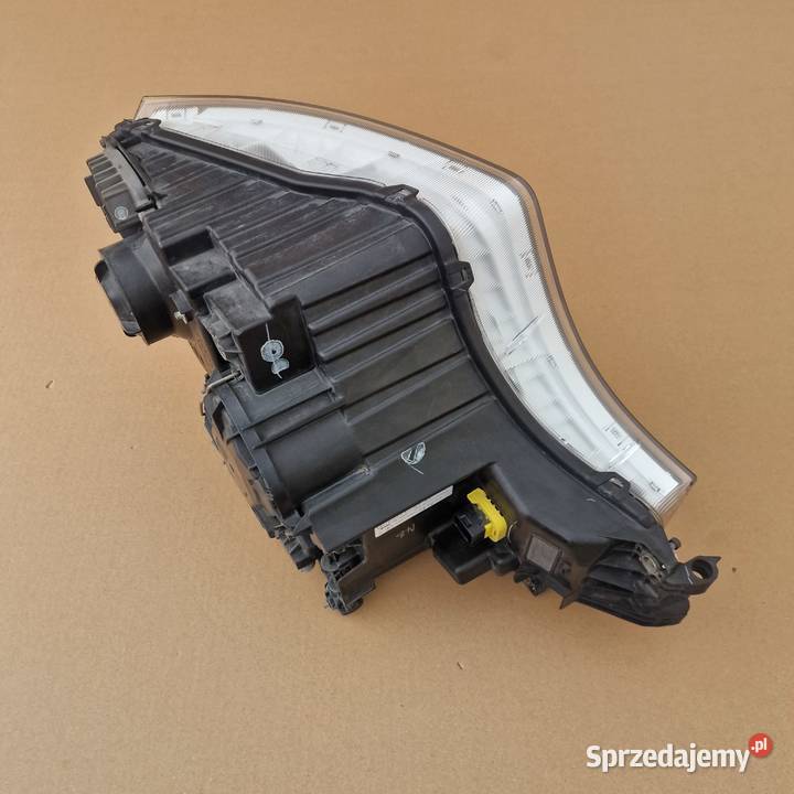 MERCEDES ACTROS MP4 REFLEKTOR LAMPA XENON LED Bieleń