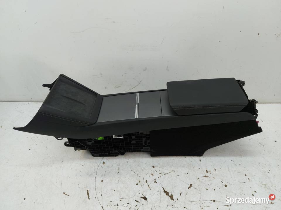 TESLA MODEL 3 LIFT 2024 HIGHLAND PODŁOKIETNIK