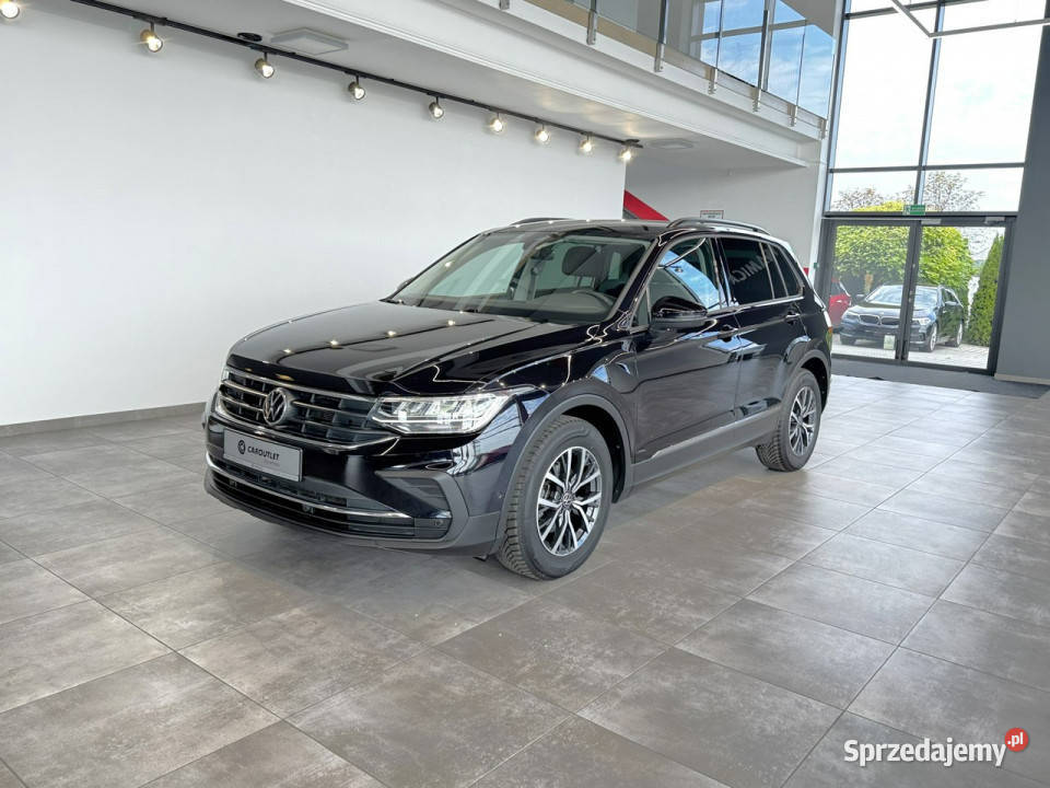 Volkswagen Tiguan Life 15TSI 150 DSG 2021 r Tiguan Myślenice