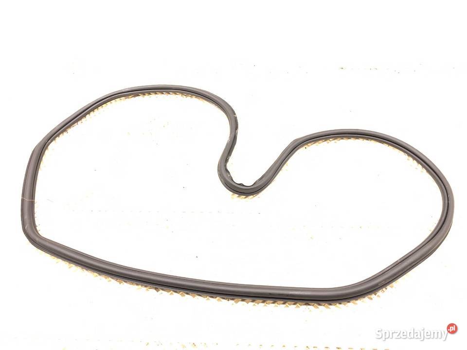 USZCZELKA DRZWI TYŁ LEWA SKODA SUPERB III Kombi podkarpackie