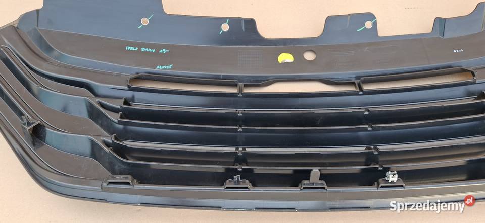 IVECO DAILY 19 GRILLATRAPA CHŁODNICY ORYGINAŁ Bieleń sprzedam