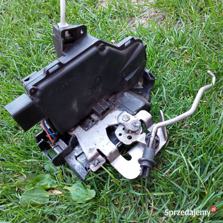 Audi A6 C5 Zamek drzwi prawy przód PP 4B1837016B podkarpackie Dębica