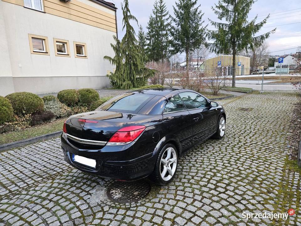 Astra H Kabriolet 2006r 19cdTi 150 Skóra Alu 18 1910cm3 sprzedam