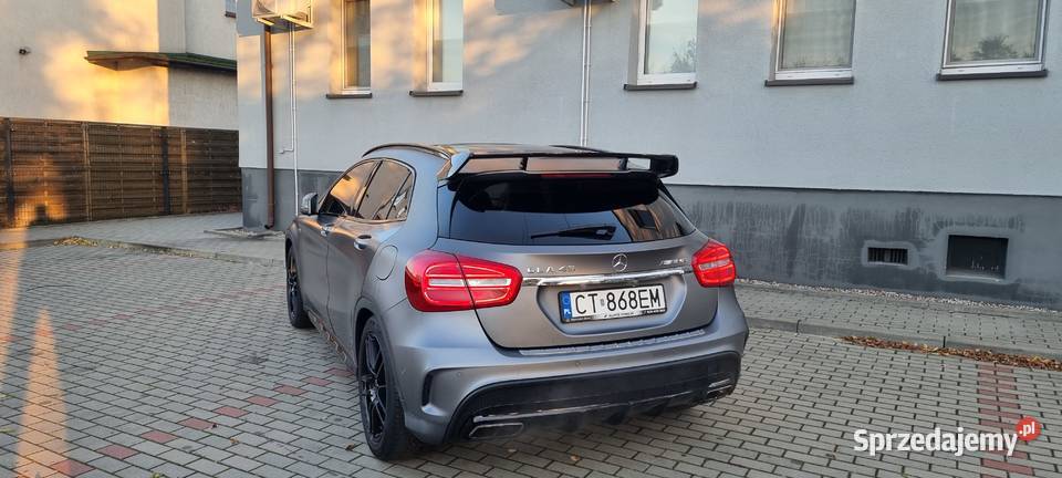 MercedesBenz GLA 45 AMG 4Matic Panorama Dach 1991cm3 Toruń