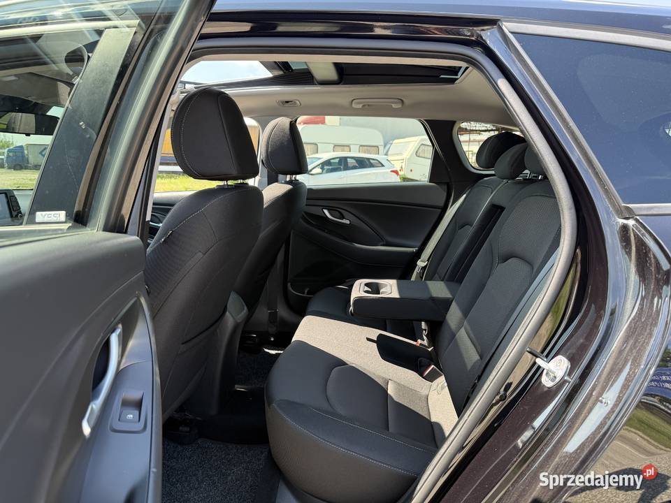Hyundai i30 16 DIESEL AUTOMAT Nawigacja Kamera gniazdo USB Motoryzacja Konin