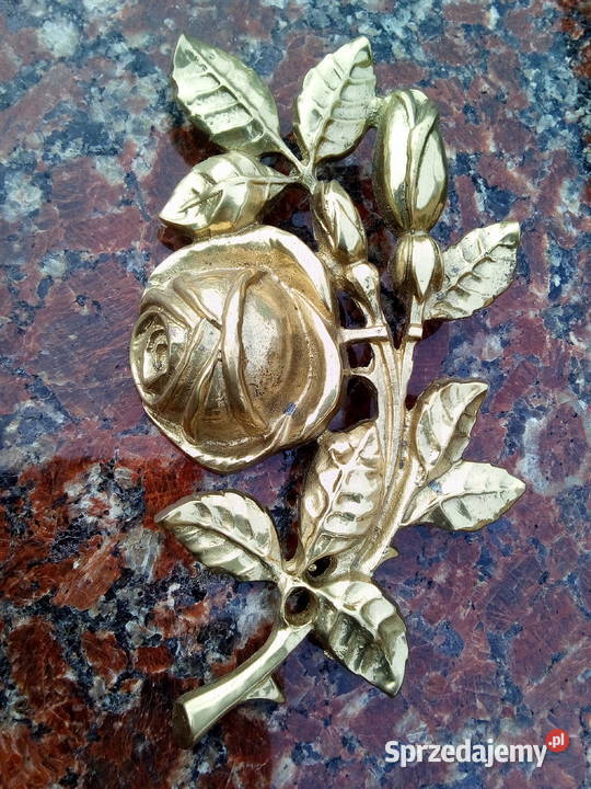 Róża mosiężna złota z kłosem z dłonią prawolewo Strzegowo