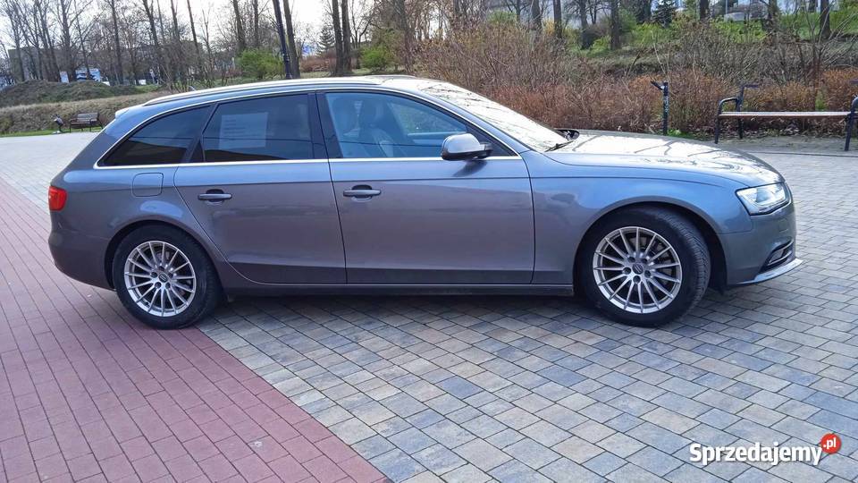 Sprzedam Audi A4 B8 2015r relingi dachowe A4