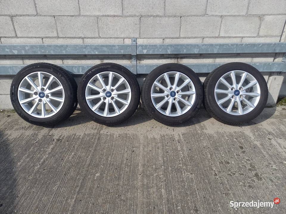 Alufelgi 16 Ford Fiesta Mk7 z letnimi oponami Średnica 16" Lublin sprzedam