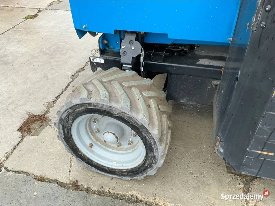 Podnośnik nożycowy Genie Gs 4069 dc