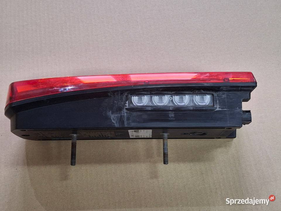 MERCEDES ACTROS MP4 MP5 LAMPA LEWY TYŁ LEWA ciężarowe Bieleń
