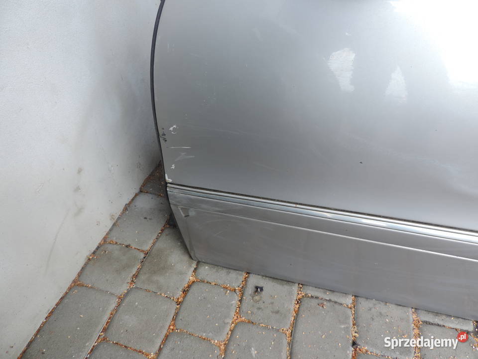 MERCEDES EKLASA W211 KOMBI DRZWI LEWY PRZÓD C723 Rok produkcji 2004 małopolskie Nowy Sącz