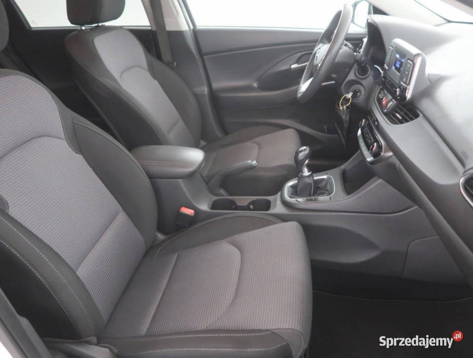 Hyundai i30 15 DPI centralny zamek dolnośląskie Bielany Wrocławskie sprzedam