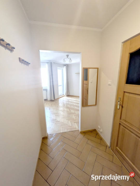 Studio 34 m z aneksem i komórką metra Warszawa