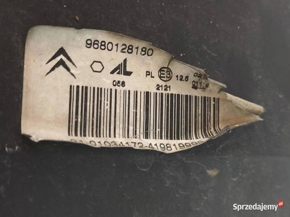 LAMPA PRZÓD PRAWA EU 9680128180 Citroen C2 I