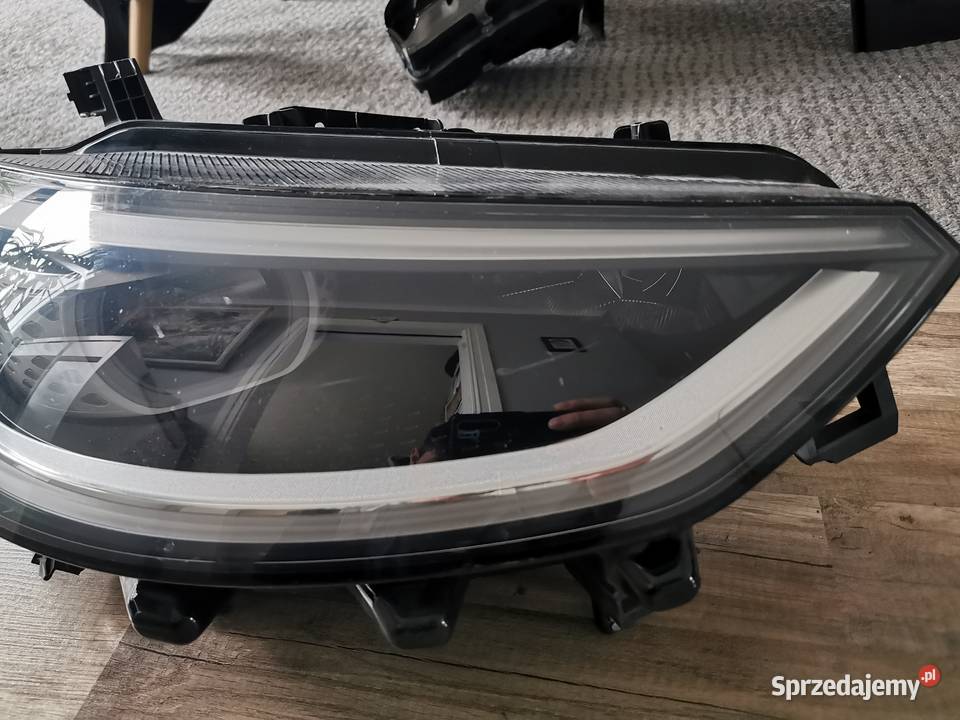 VW ID3 IQ LIGHT 10B941036A LAMPA FULL LED PRAWA