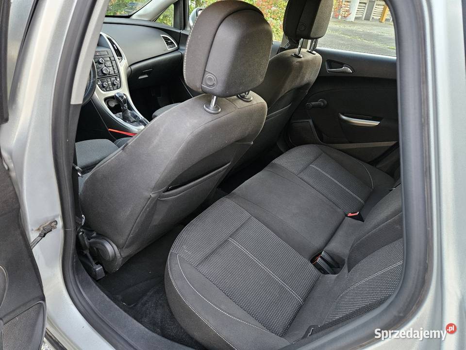 Opel Astra J 2010r 14Turbo 120 Klima Grzane małopolskie Ryglice