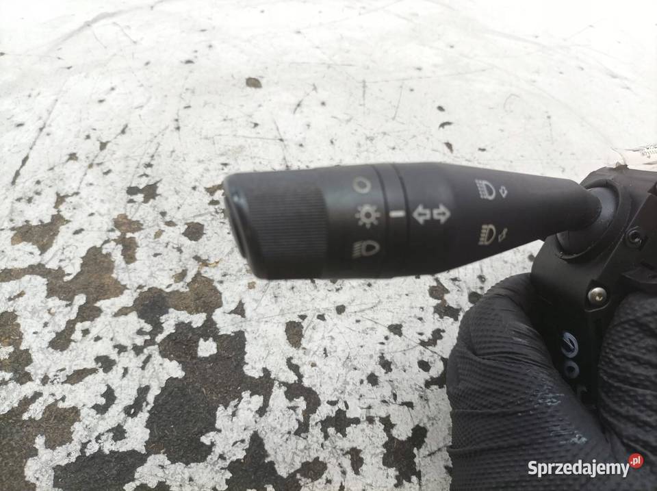 PRZEŁĄCZNIK ZESPOLONY 07355213130 Fiat Grande Rok produkcji 2012