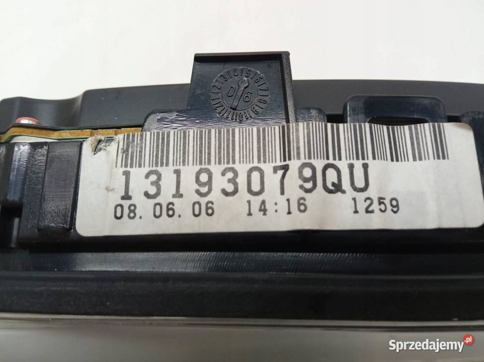 LICZNIK 13193079QU 19 D 149 Opel Vectra III Liczniki i zegary