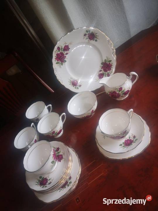 Filizanka z talerzykiem Colclough Made in Porcelana i szkło Gdańsk