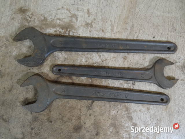 3 klucze płaskie WFR 30 36 40 org DDR Żary