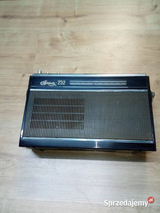 Stare radio Spidola 252 z czasów PRL Pozostałe Dobieszowice