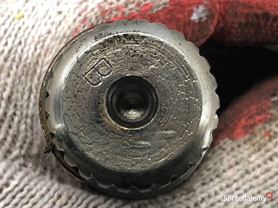 PÓŁOŚ LEWY PRZÓD VOLVO V70 II 24 200 9908 Półosie