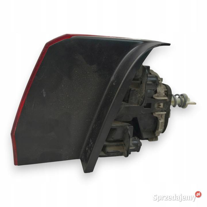 LAMPA LEWA VW Golf VII KOMBI 20122020 tylna osobowe sprzedam