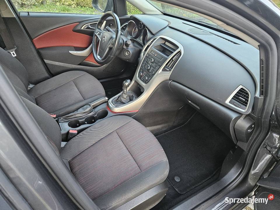 Opel Astra J 2010r 17cdTi 110 Klima Długie Ryglice sprzedam