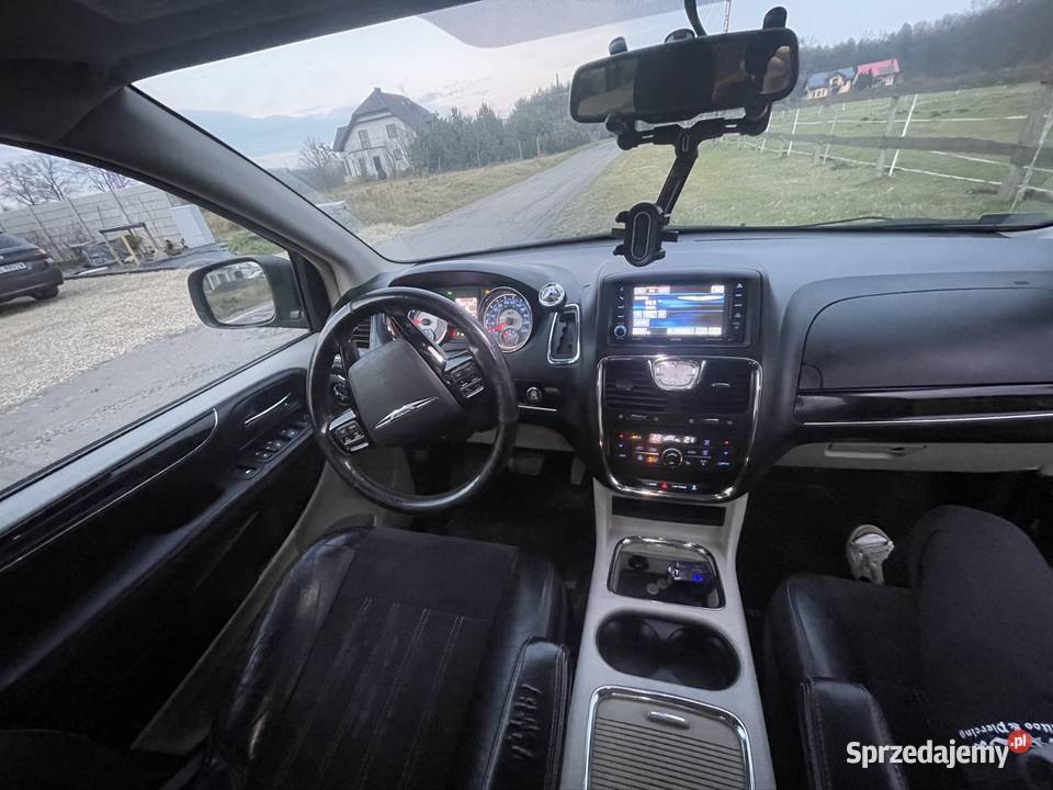 Chrayslera Town Country 36 bp gaz Jankowice