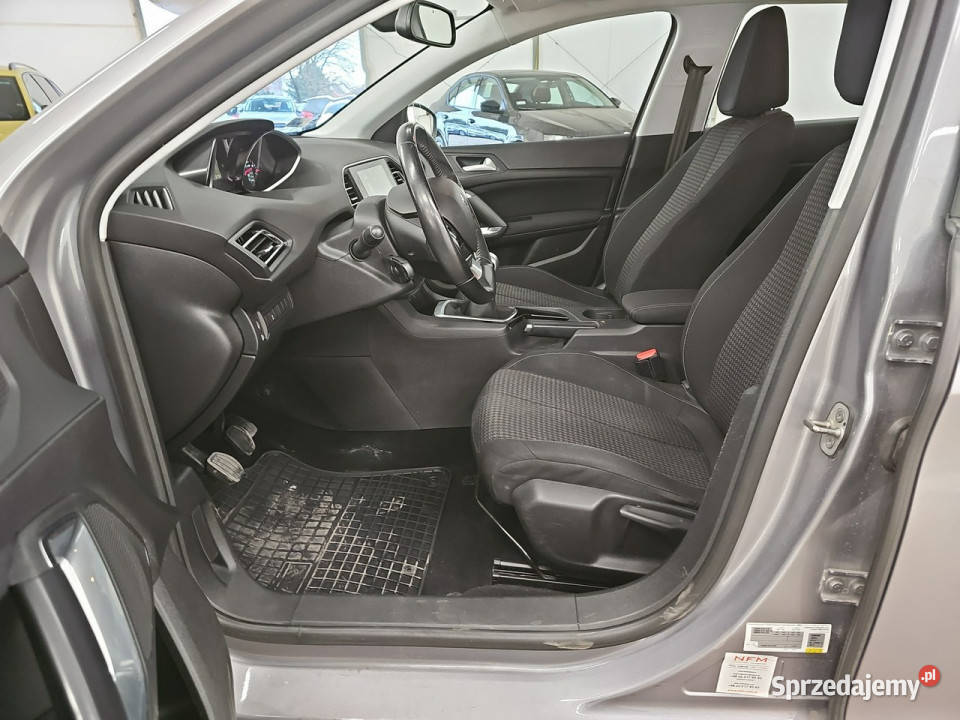 Peugeot 308 SW 15 Bluehdi130 Active Salon klimatyzacja Warszawa