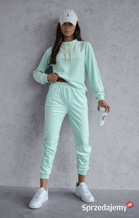 Damski welurowy dres pastelowy kolor mięta LXL