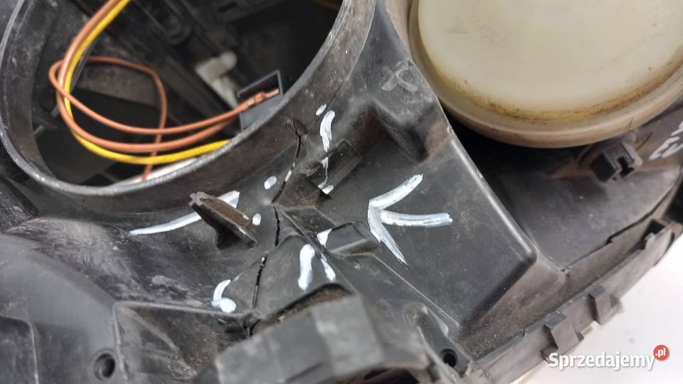 MERCEDES W245 LIFT LAMPA PRZÓD PRAWA EU SOCZEWKA osobowe