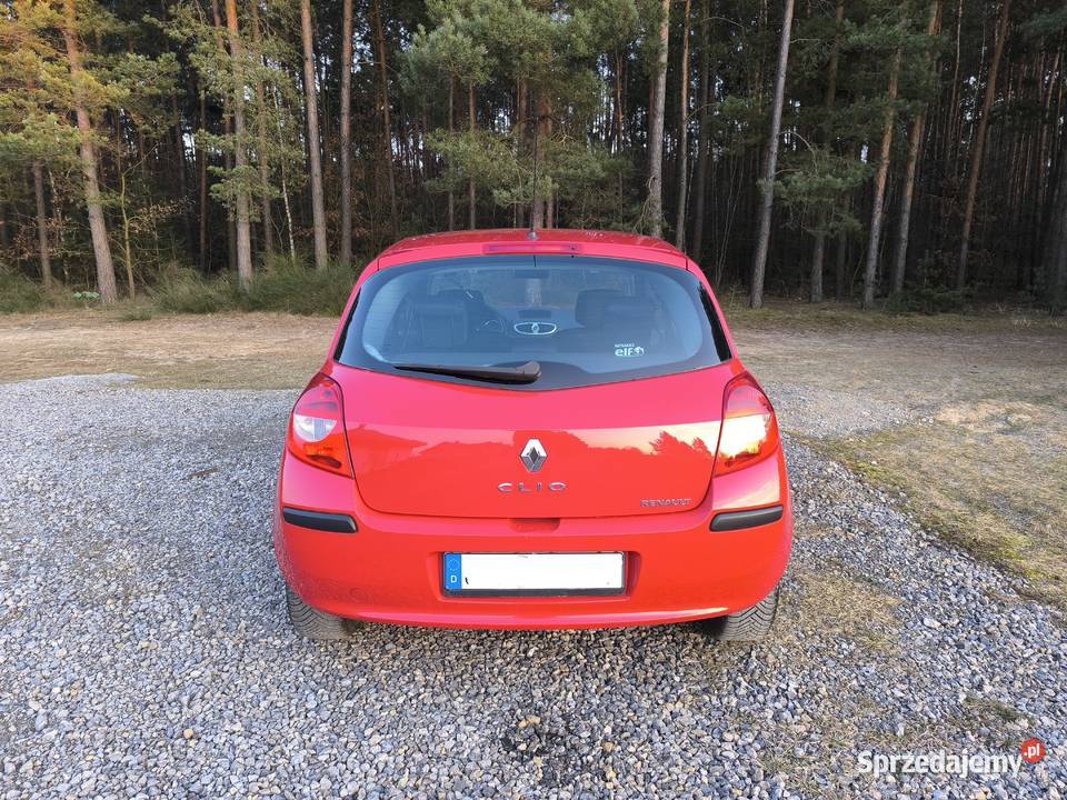 Renault Clio 3 12 16V 75KM Ostrowiec Świętokrzyski