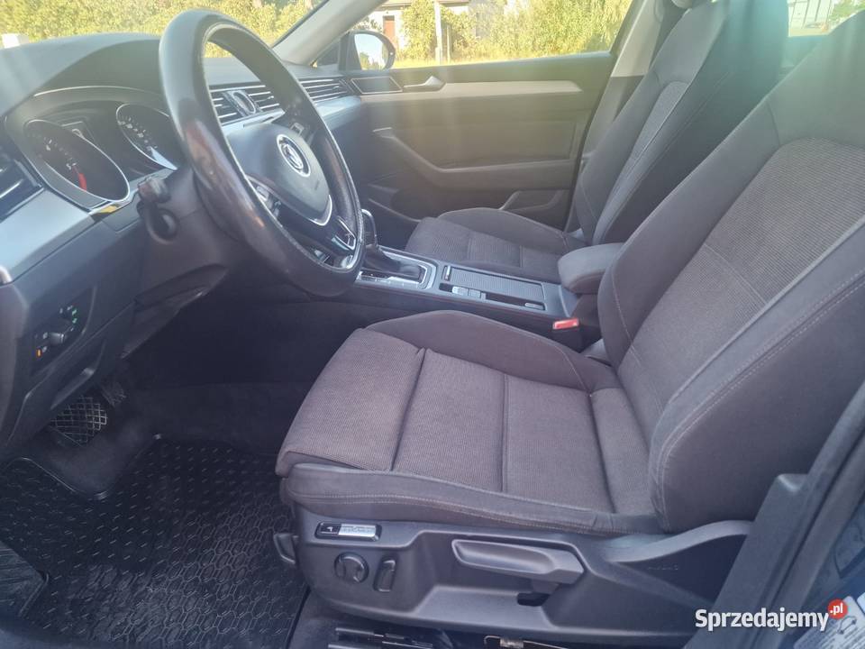 Sprzedam Passata B 8 2017pierwsza rej032018 czarny Ciecierzyce
