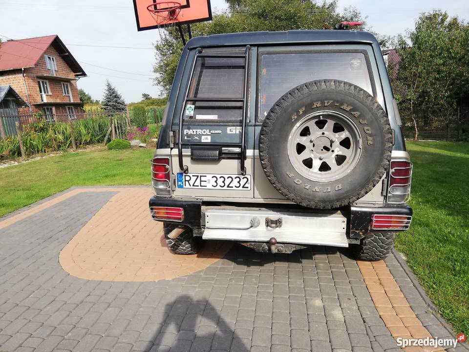 Sprzedam Nissan Patrol y60 Gr podkarpackie Krasne