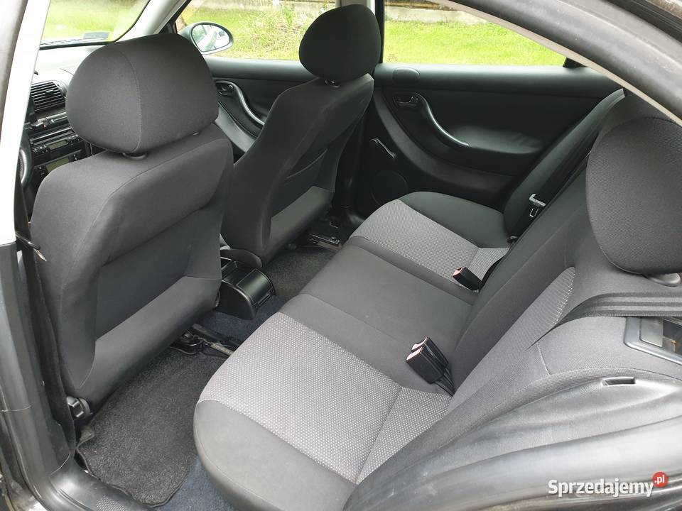 Seat leon 1 16 benzyna bezwypadkowy 2005r 105KM Leon