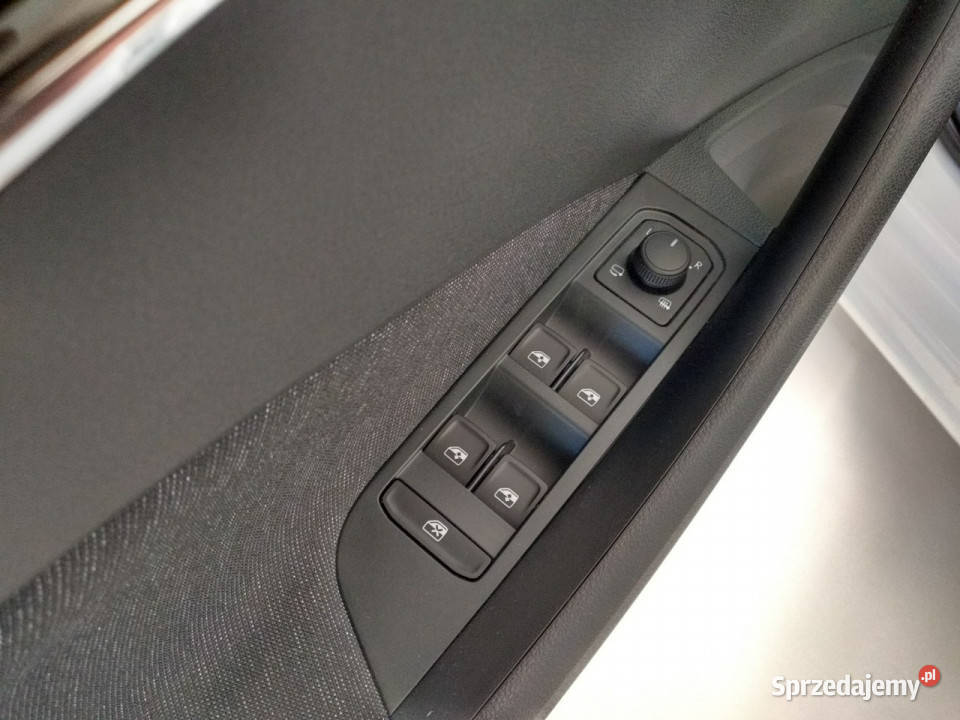 koda Scala 10 110 dsg kamera led acc podgrzewana automatyczna Scala Tychy sprzedam