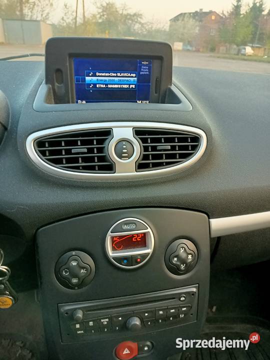 Sprzedam Renault Clio 12 z gazem klimatronik 1200cm3