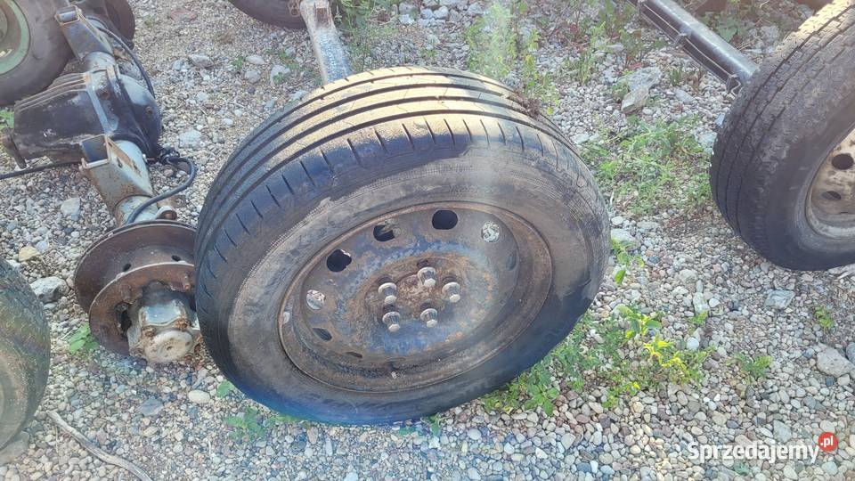 Oś tylna Chrysler Grand Voyager Pająków