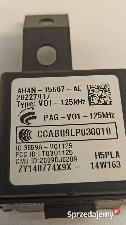 VOLVO V70 III MODUŁ KARTY KLUCZYKA AH4N15607AE osobowe