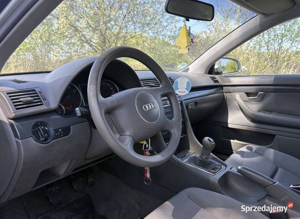 Audi A4 16 102 2001 Pińczów sprzedam