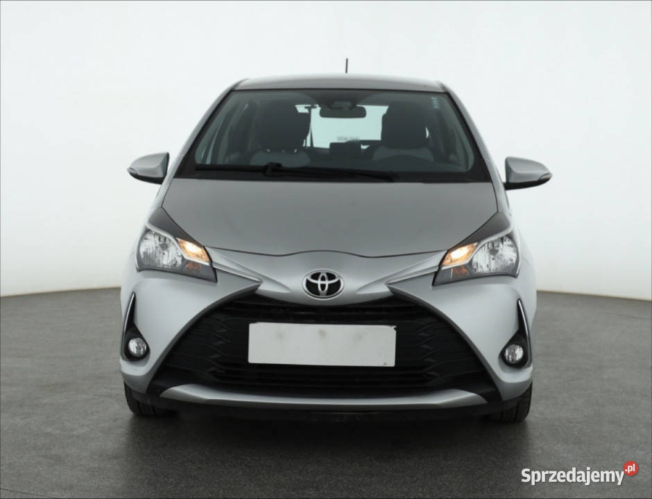 Toyota Yaris 15 Dual VVTi isofix Piaseczno sprzedam