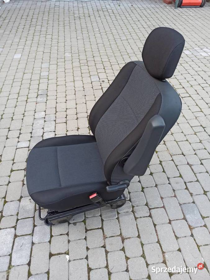 RENAULT MASTER III 3 Fotel pasażera stelaż 2023r Fotele i kanapy Bolesławiec