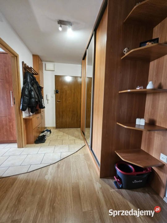 Mieszkanie 2pok kuchnia balkon piwnica Krzyki os dolnośląskie