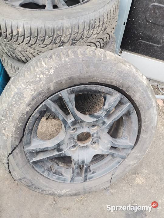 Sprzedam komplet alufelgi czarne volvo Kia Gubin