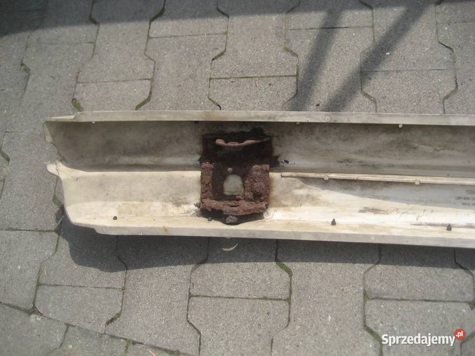 bmw e36 sedan belka zderzaka tył 1960716 wielkopolskie Rakoniewice
