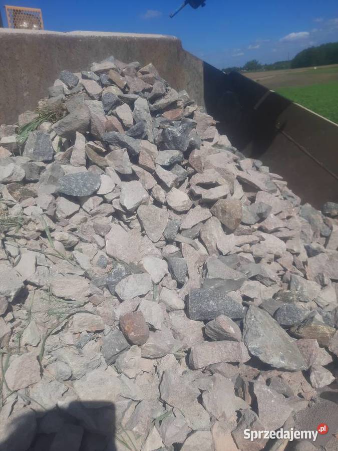 Gruzdestrukt kliniec kamienno betonowy